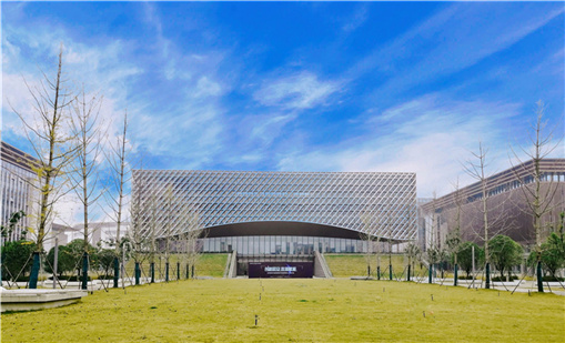 谈球吧体育案例丨对标世界一流 这家高校图书馆有颜值更有科技内涵